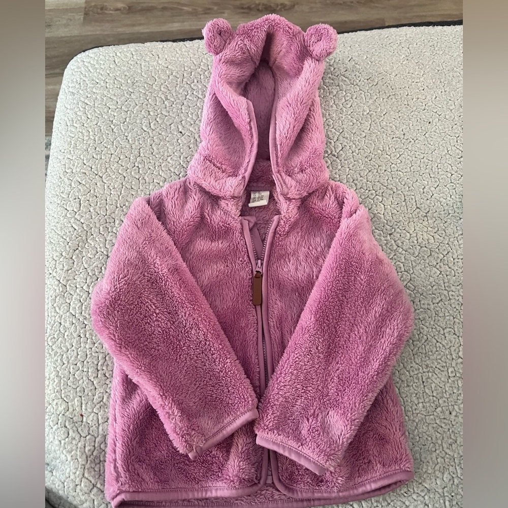 Baby girls pink fuzzy lightweight jacket!